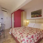 Panorama 4*