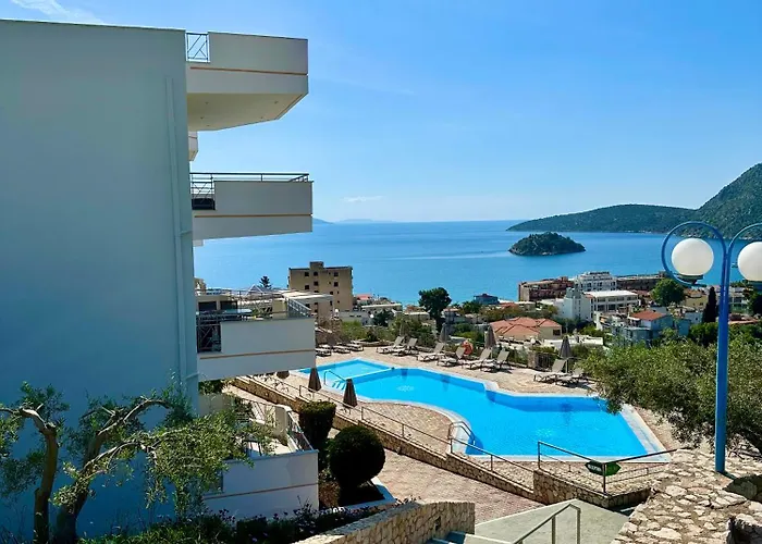 Panorama 4*