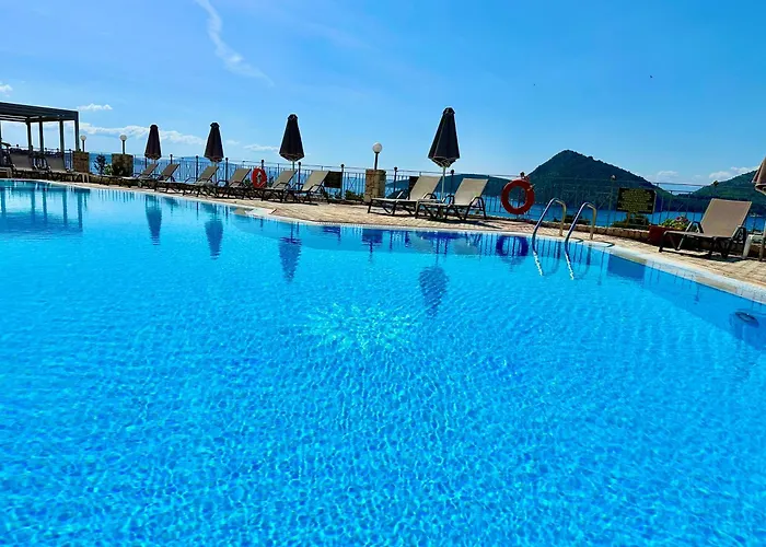 Panorama Толон