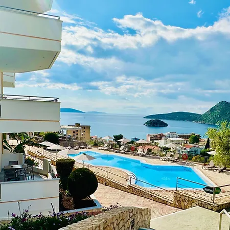 Panorama מלון דירות טולון