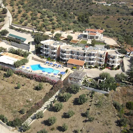 Panorama מלון דירות 4*