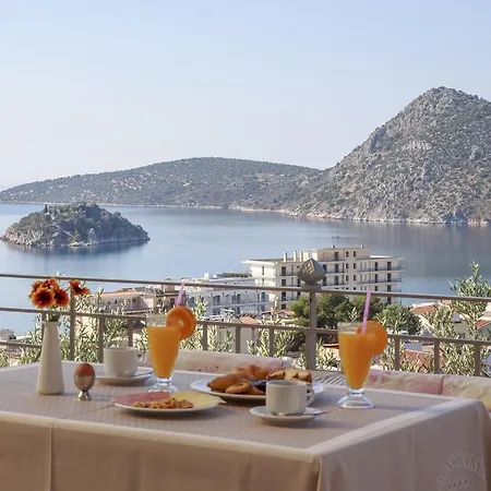 Ξενοδοχείο με διαμερίσματα Panorama 3*