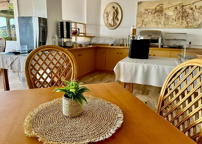 Apartmanhotel Panorama Toló